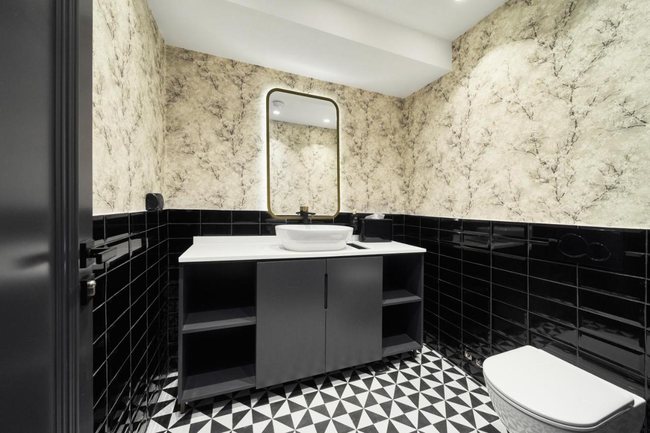 La Fleur Boutique Hotel